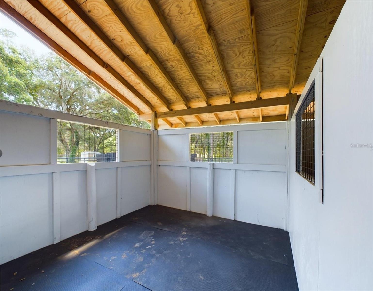 MEADOW WOOD ACRES 46 - Residential Lease