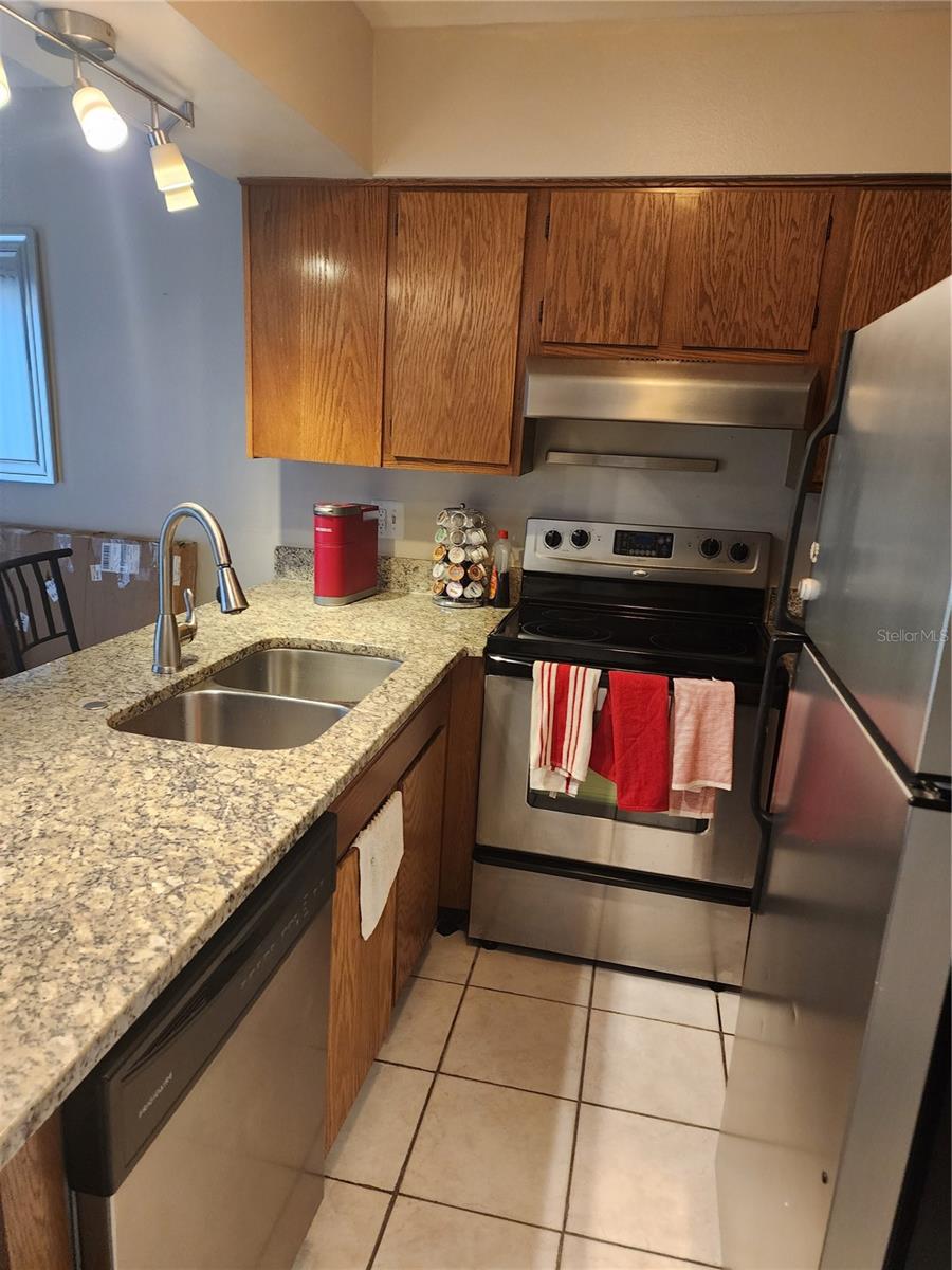 VICTORIA TERRACE A CONDO - Residential Lease