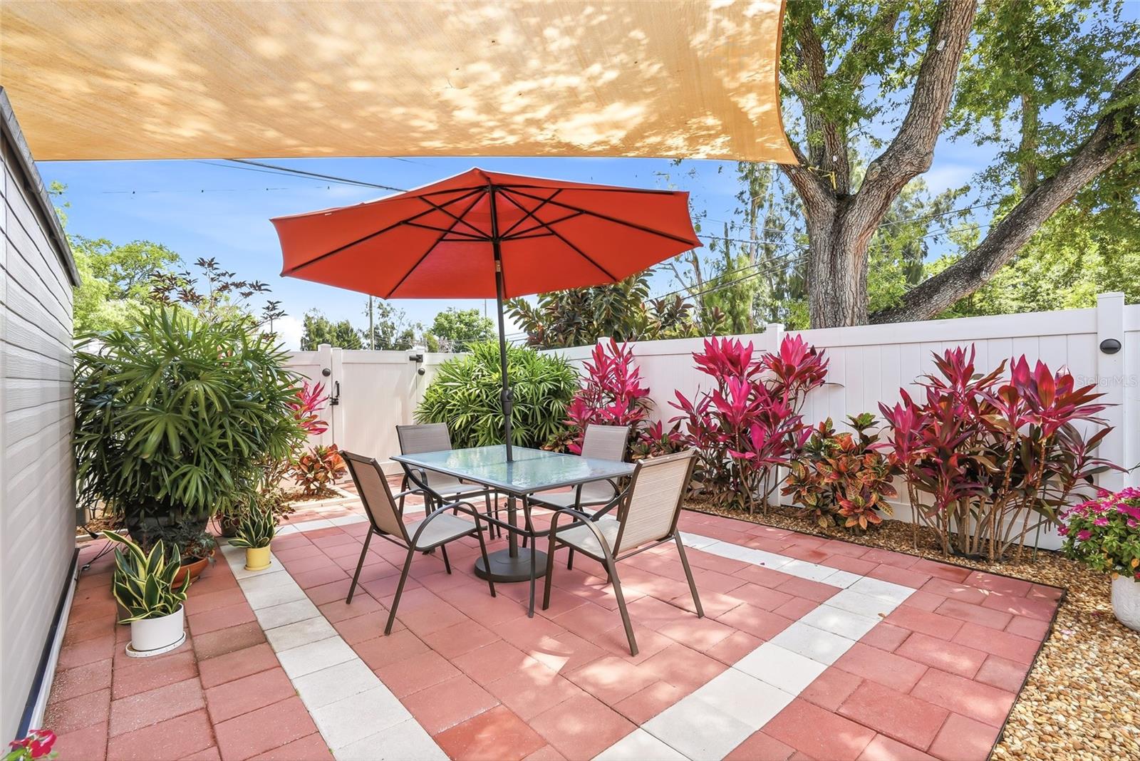 BELLECREST HEIGHTS - Residential