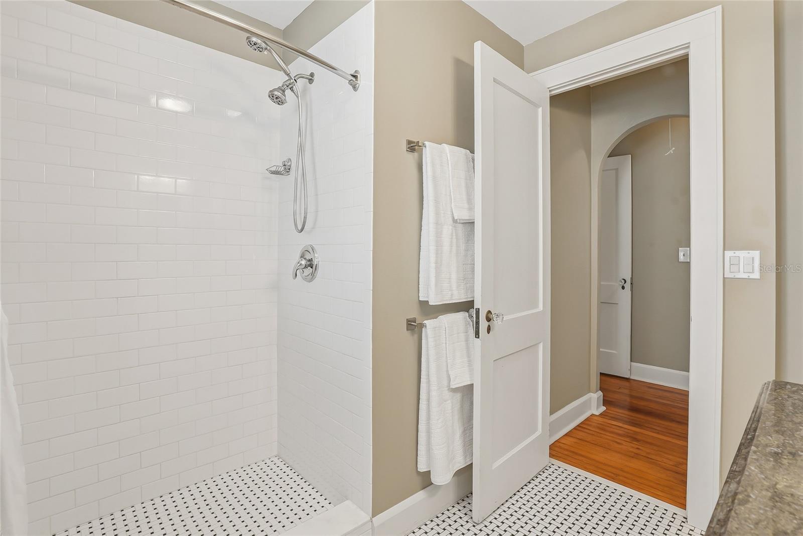 BELLECREST HEIGHTS - Residential