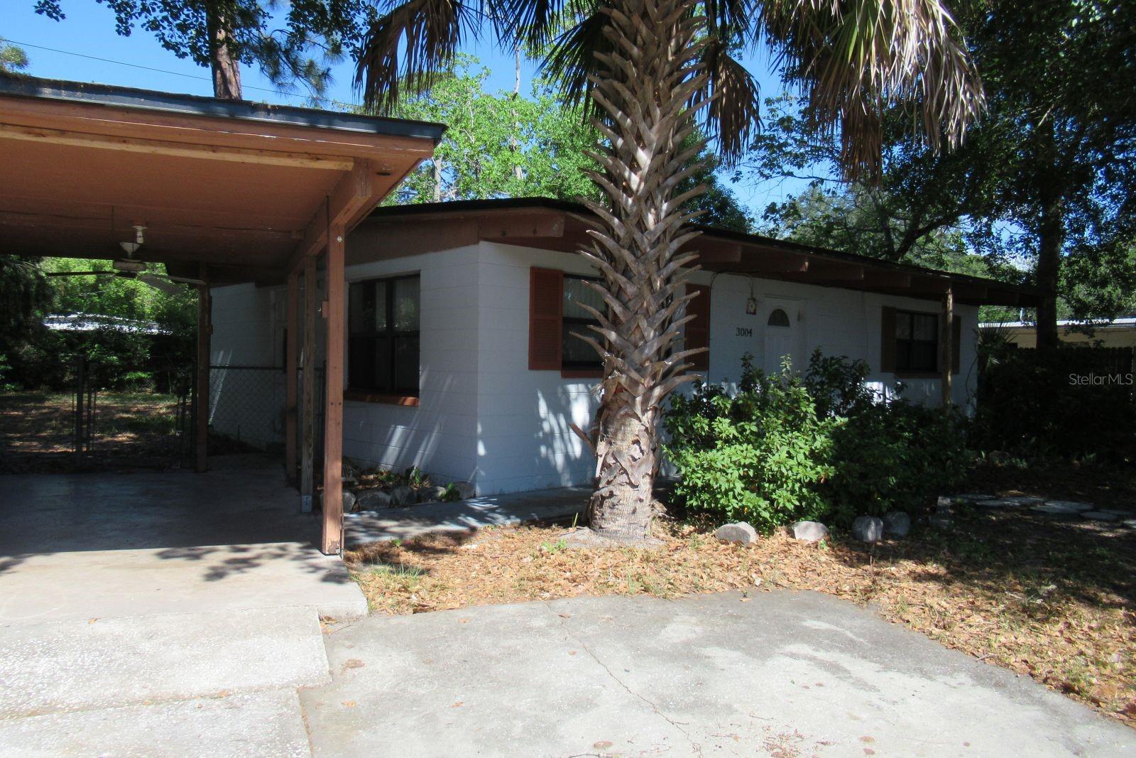 3004 NE 10TH DRIVE