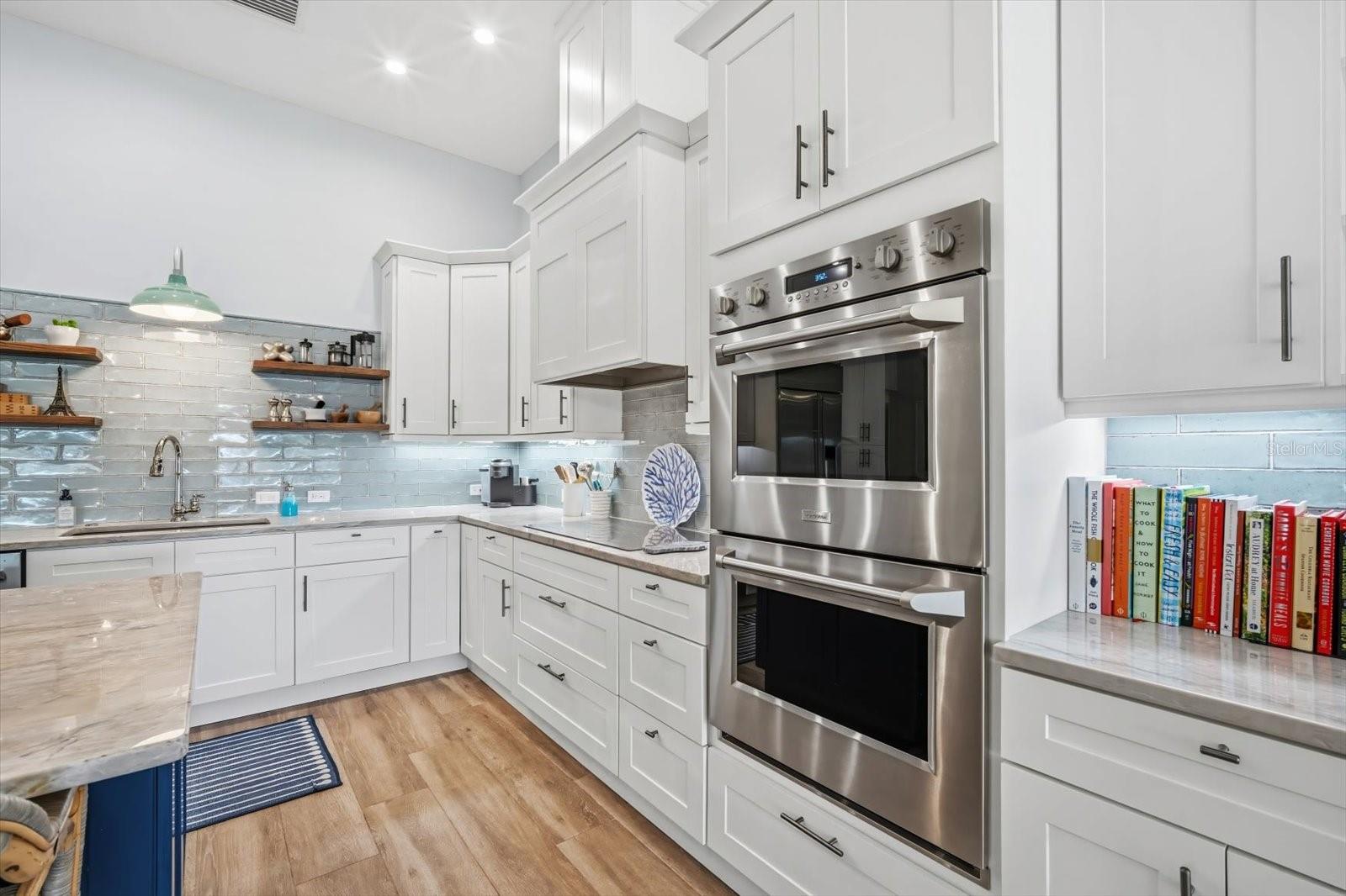 KEY ROYALE 13TH ADD - Residential