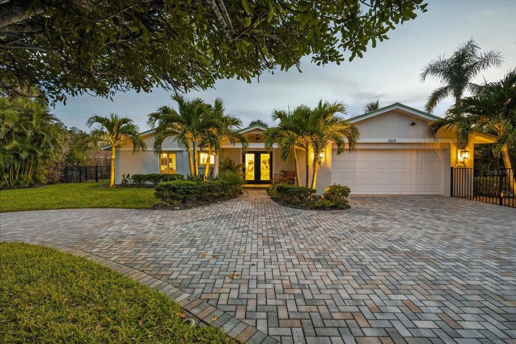 Photo of 664 Key Royale Drive, Holmes Beach, FL 34217 (MLS # A4672736)