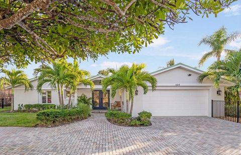 664 KEY ROYALE DRIVE HOLMES BEACH FL 34217