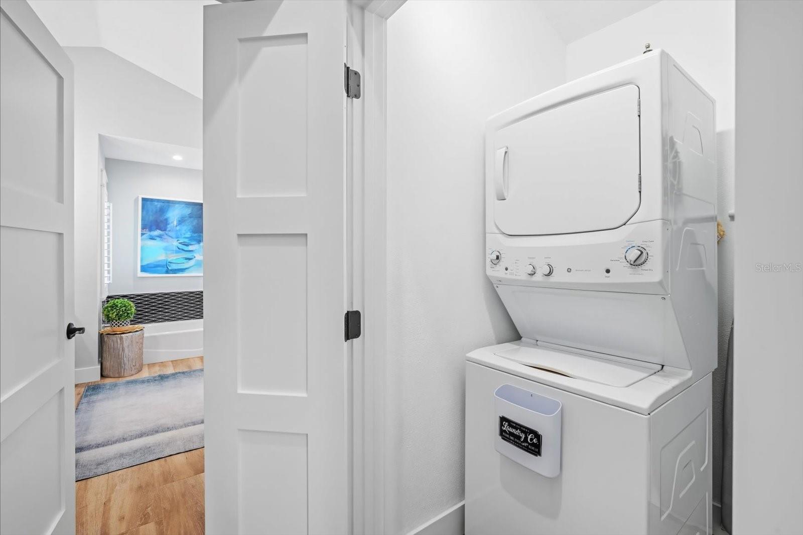 KEY ROYALE 13TH ADD - Residential