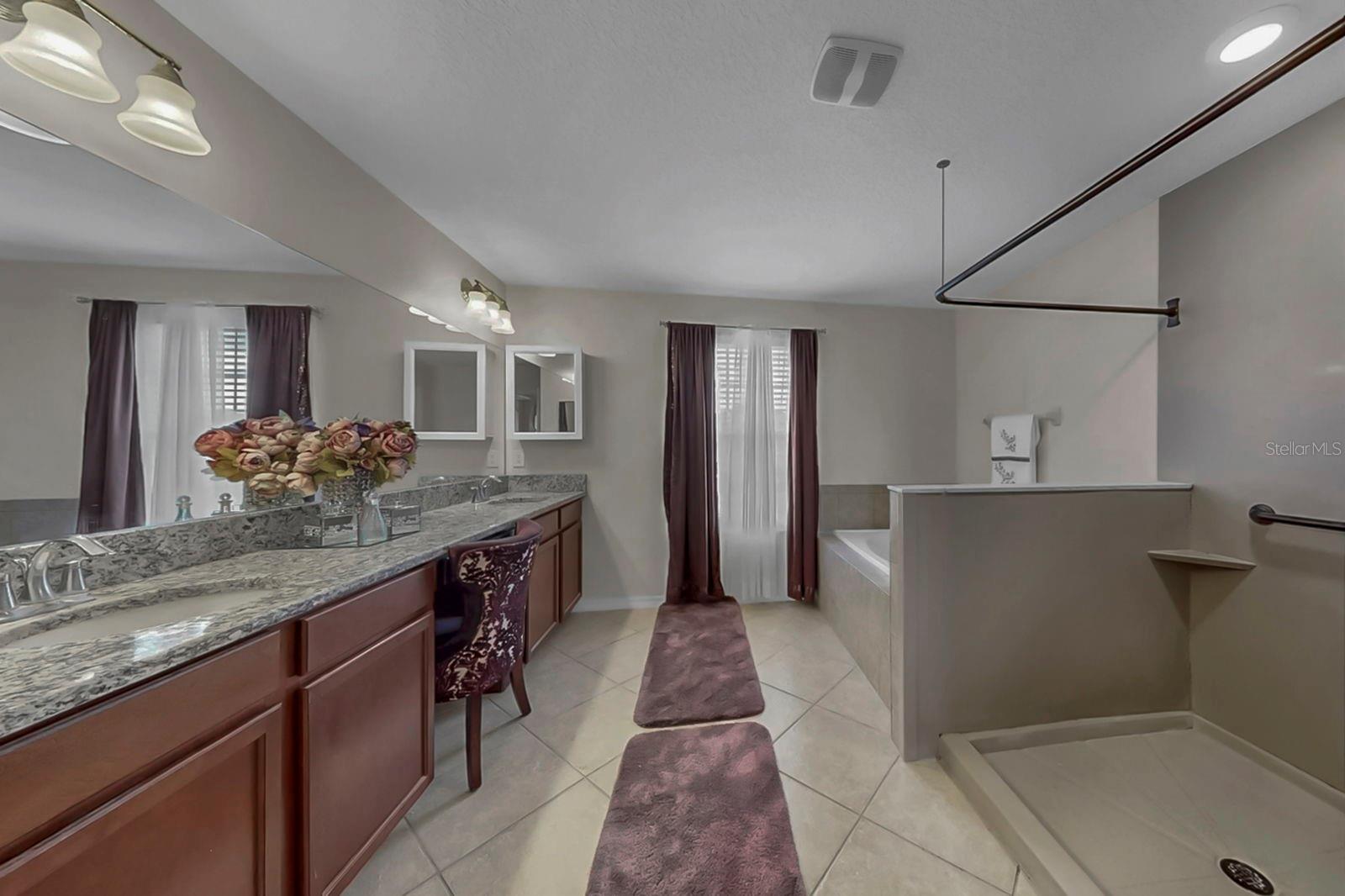 SPYGLASS AT RIVER BEND - Residential