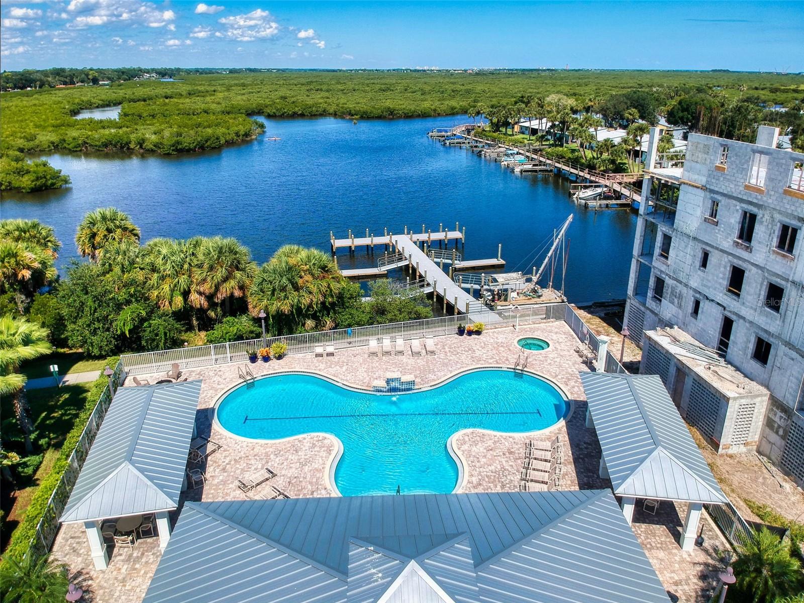 RIVERWALK - Residential