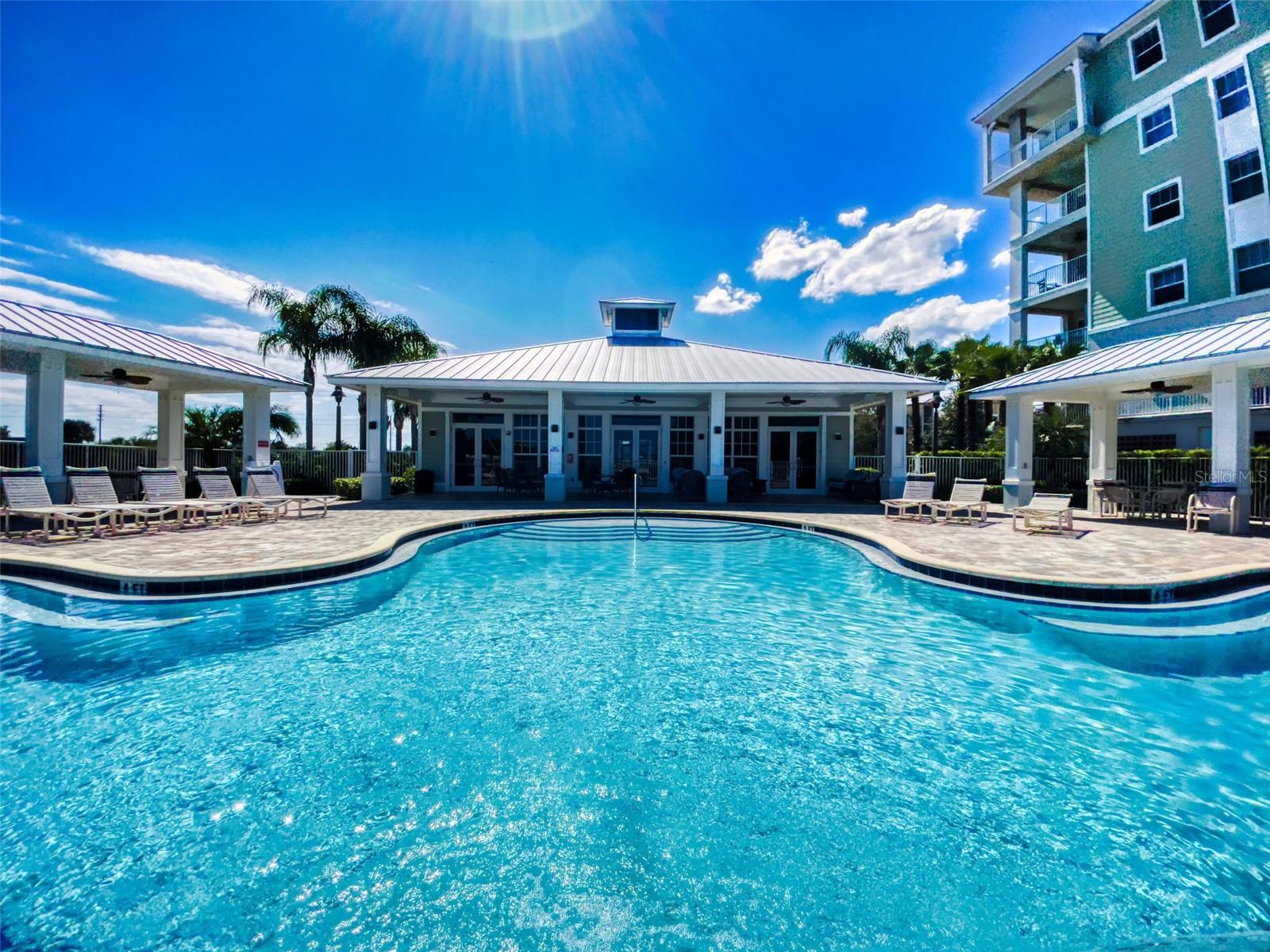 RIVERWALK - Residential