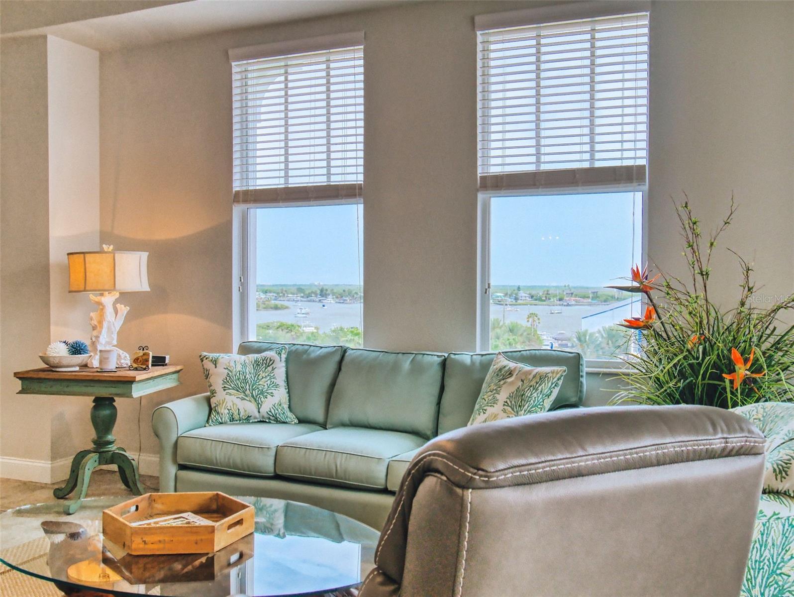 RIVERWALK - Residential