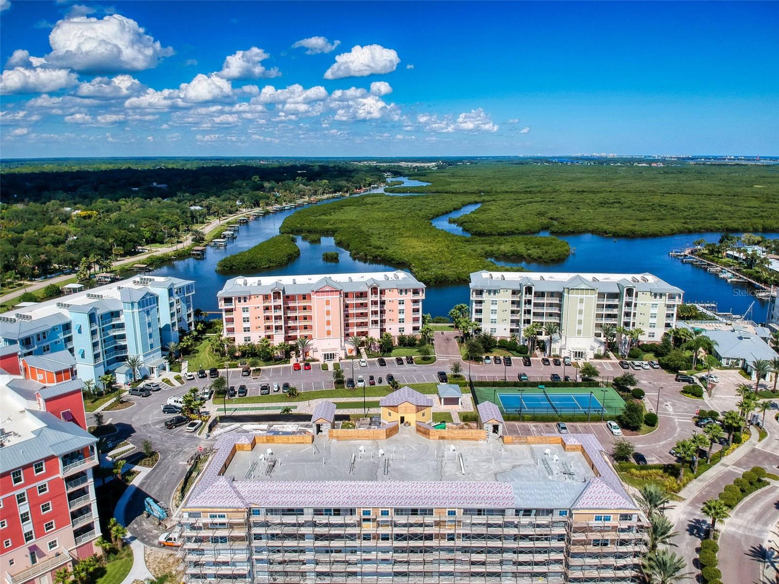 RIVERWALK - Residential