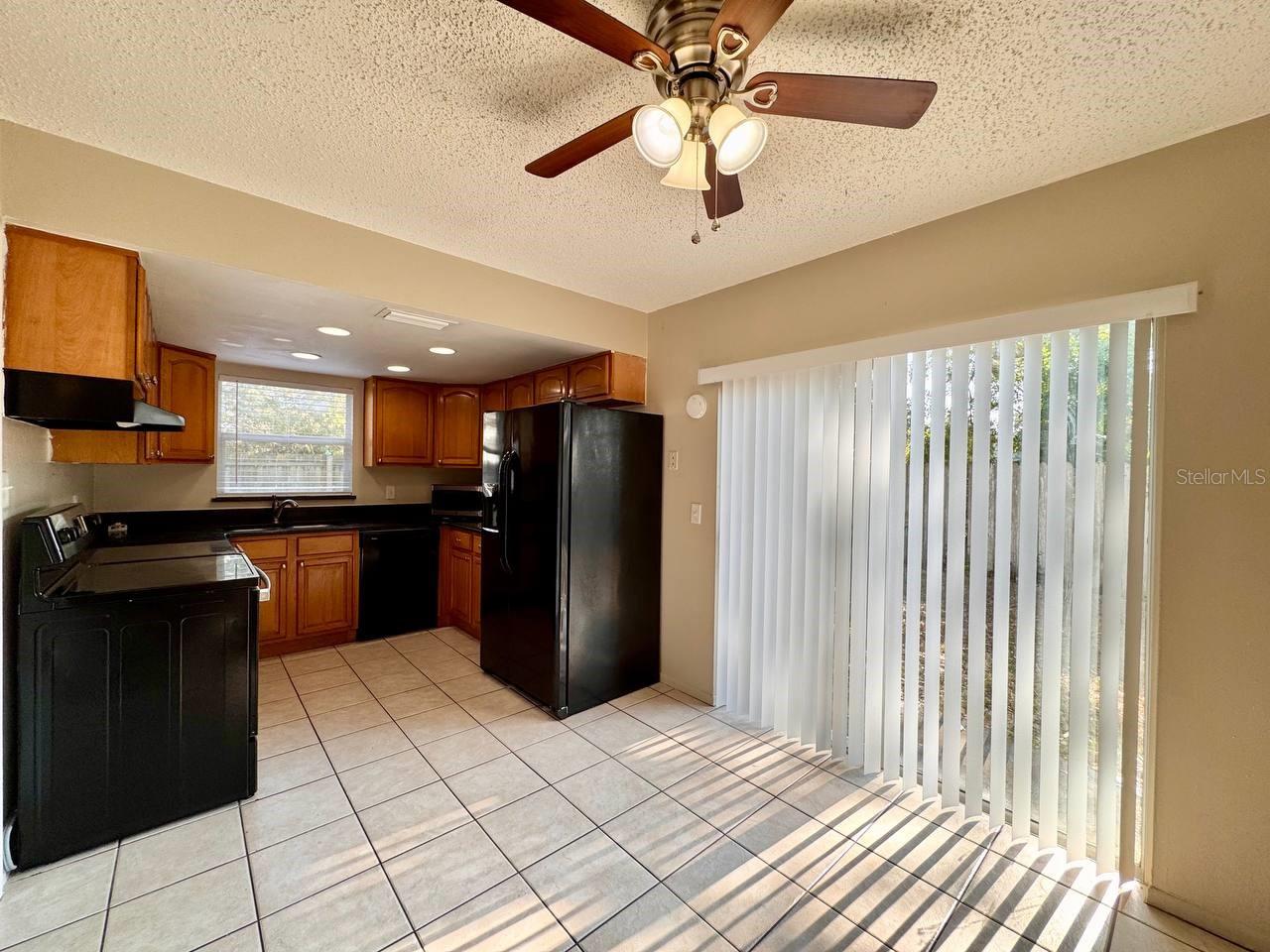 CORAL HEIGHTS SUB - Residential Lease