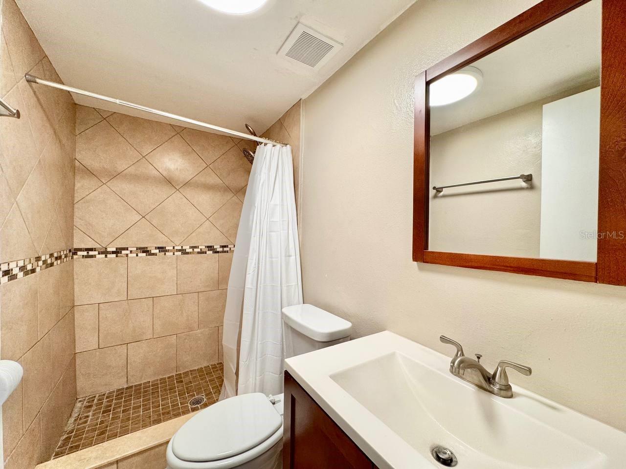 CORAL HEIGHTS SUB - Residential Lease