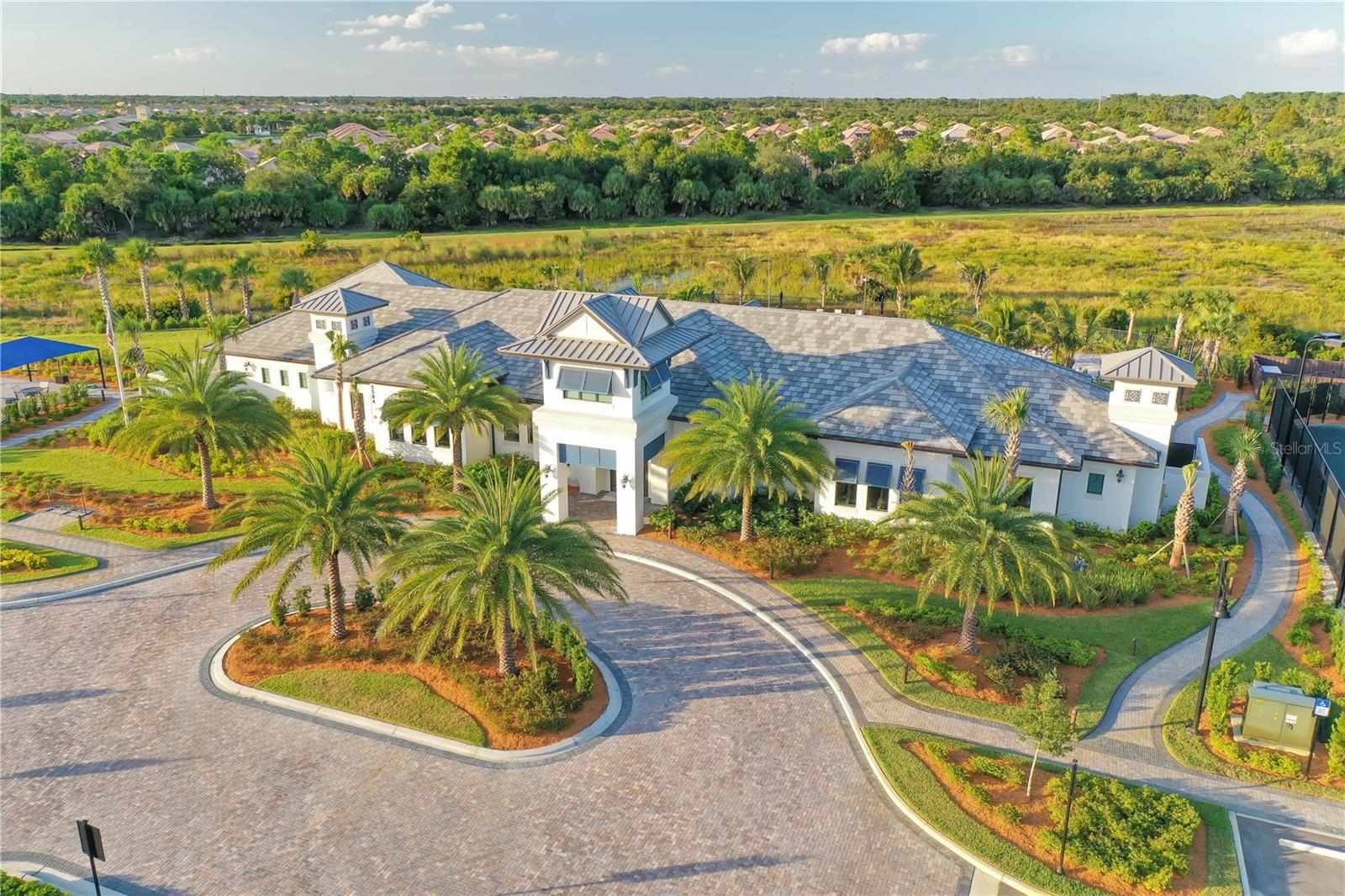 HAMMOCK PRESERVE PH 14-4 1B & - Residential