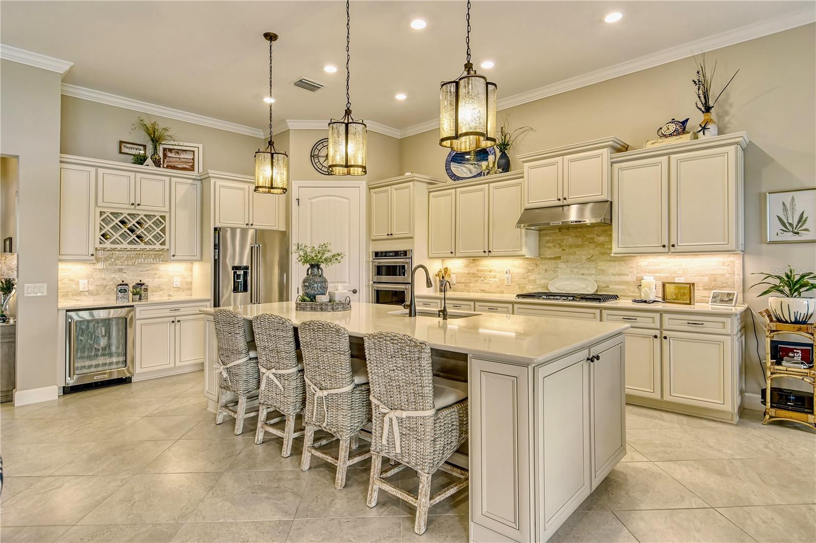 HAMMOCK PRESERVE PH 14-4 1B & - Residential