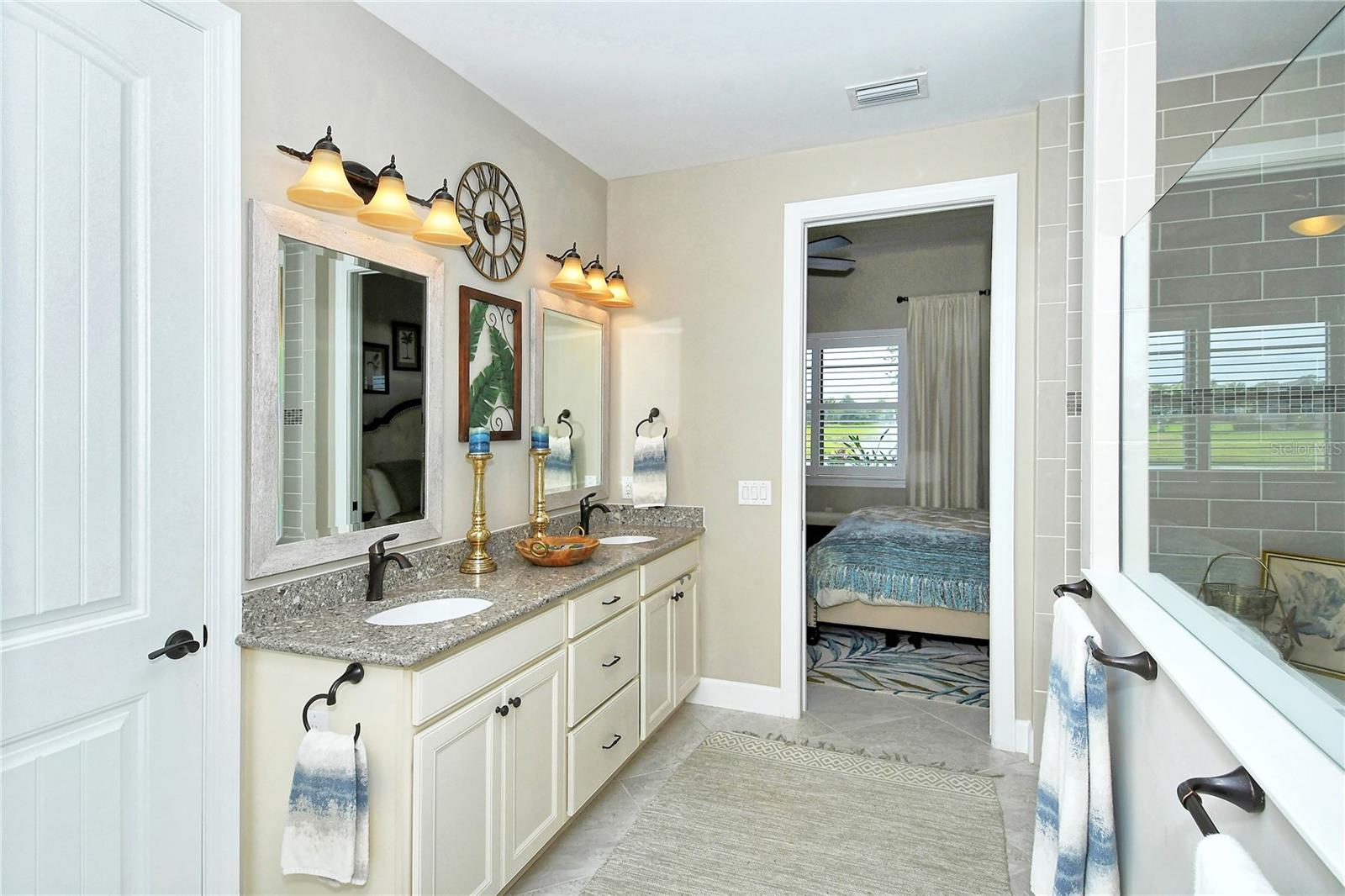 HAMMOCK PRESERVE PH 14-4 1B & - Residential