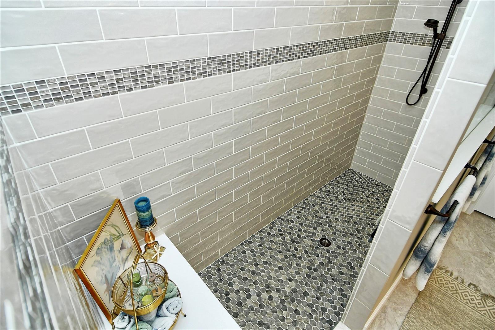 HAMMOCK PRESERVE PH 14-4 1B & - Residential