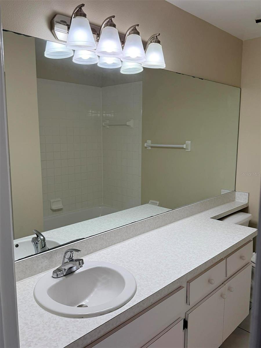 LAKEMONT HILLS PH II - Residential Lease