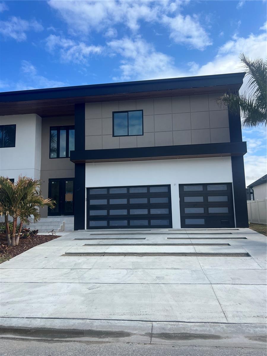 EDGE WATER RESERVE - Residential