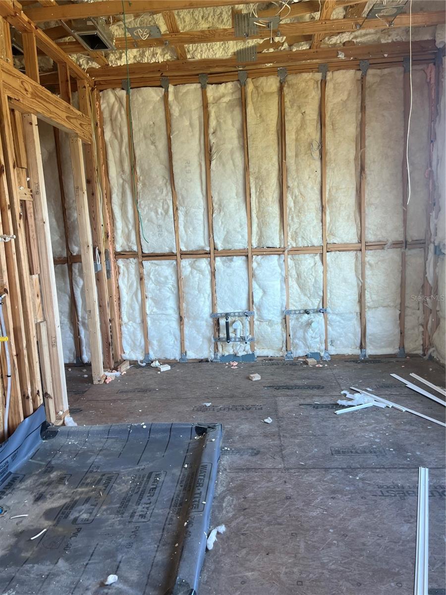 EDGE WATER RESERVE - Residential