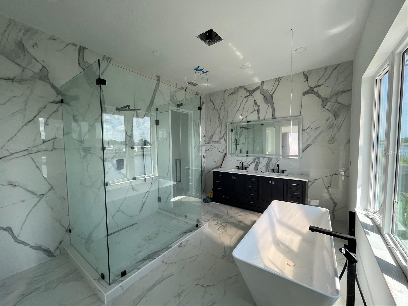 EDGE WATER RESERVE - Residential