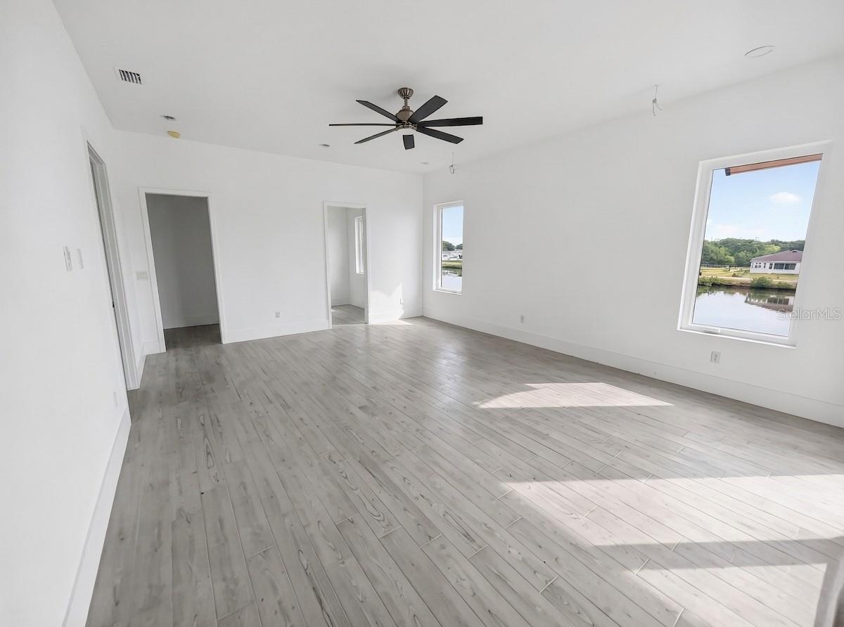 EDGE WATER RESERVE - Residential