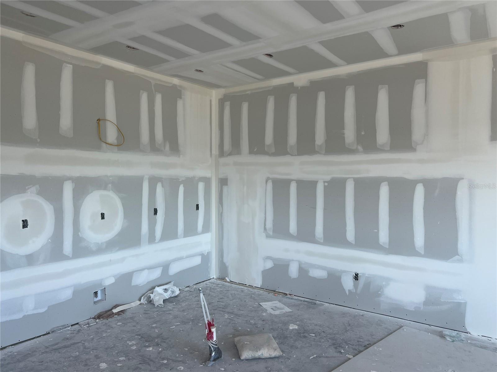 EDGE WATER RESERVE - Residential