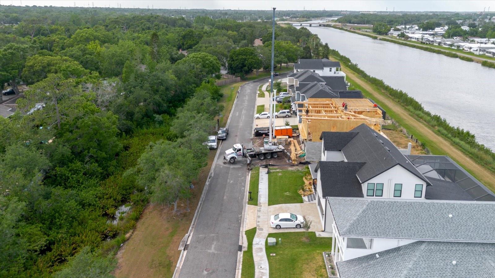 EDGE WATER RESERVE - Residential