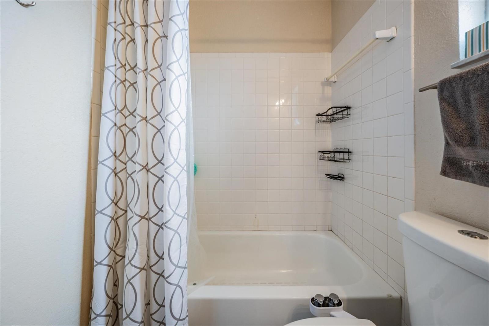 BAY RIDGE ESTATES 1ST ADD - Residential