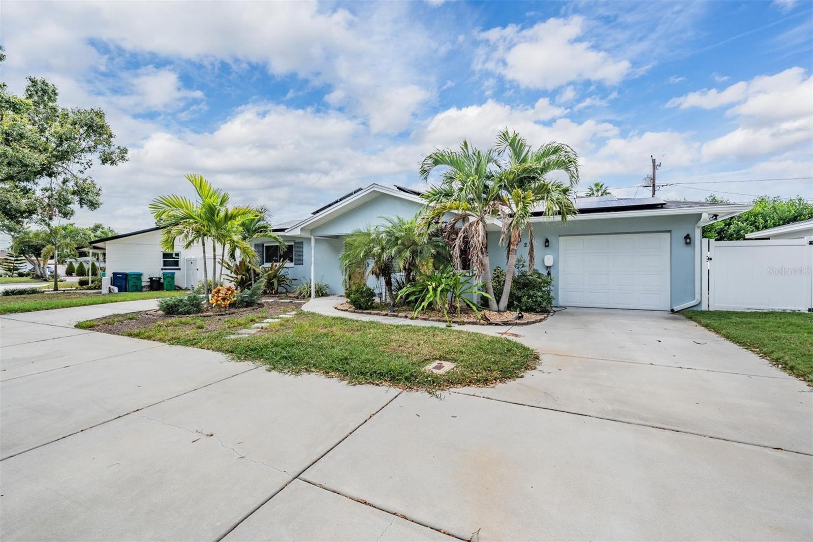 BAY RIDGE ESTATES 1ST ADD - Residential