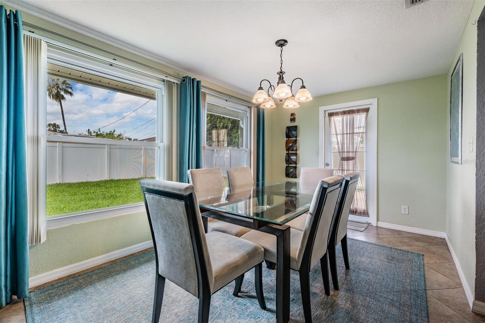 BAY RIDGE ESTATES 1ST ADD - Residential