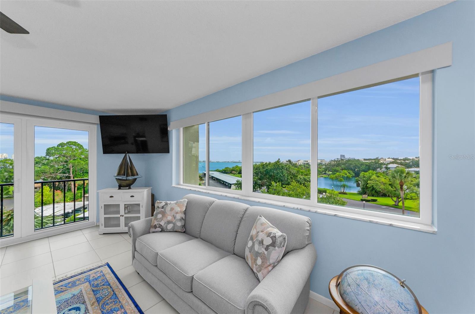 150 BELLEVIEW BOULEVARD 307