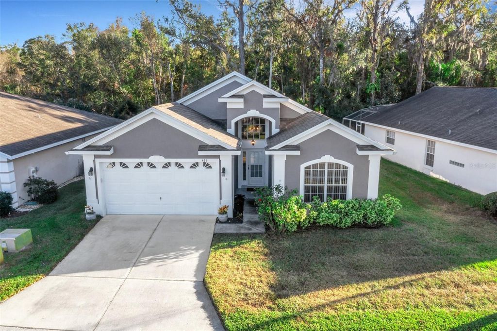 Photo of 411 Ridge View Drive, Davenport, FL 33837 (MLS # S5142911)