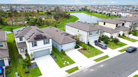 A home in PARRISH