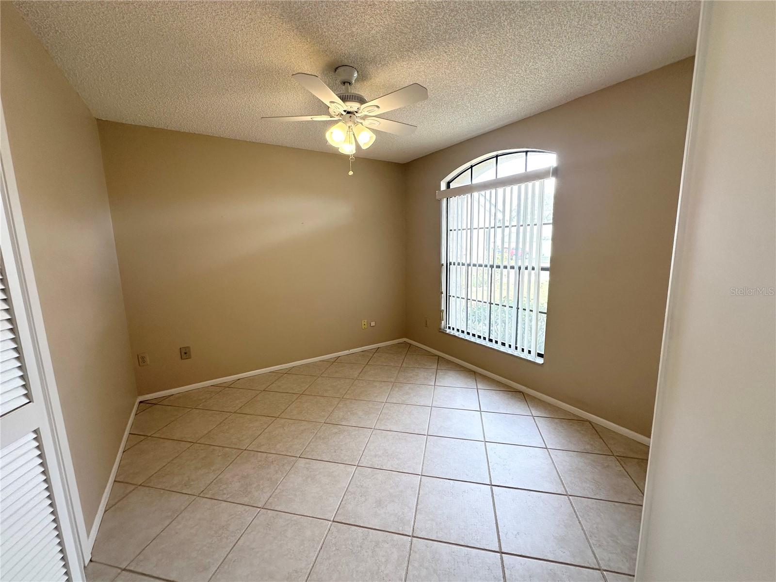 COUNTRY ADD - Residential