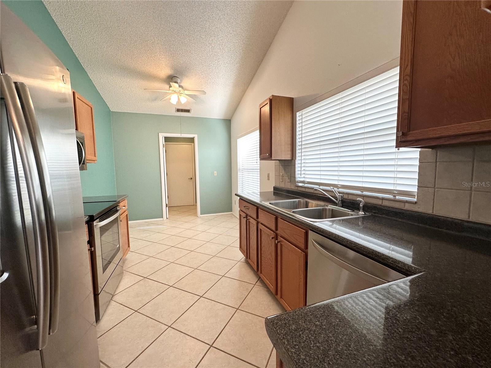 COUNTRY ADD - Residential