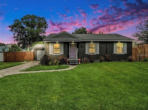 2122 W FERRIS AVENUE TAMPA FL 33603