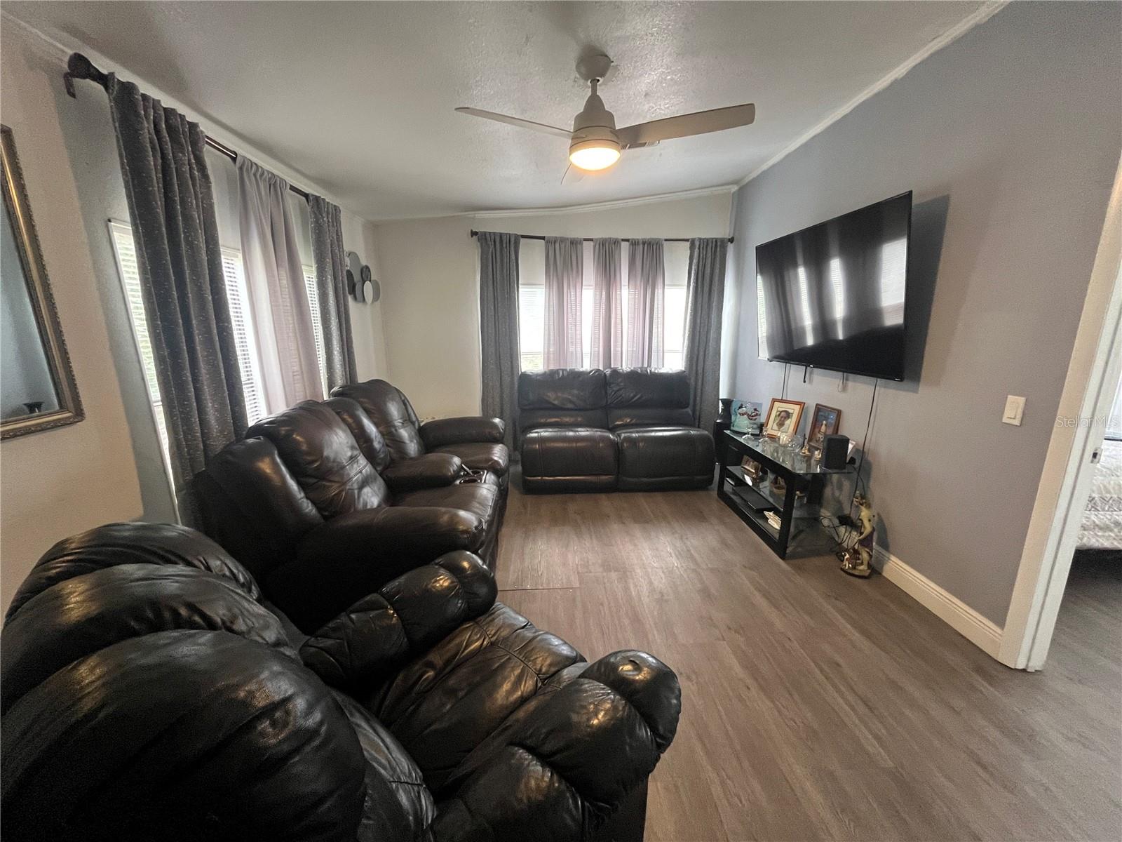 LAKE HAVEN ACRES - Residential