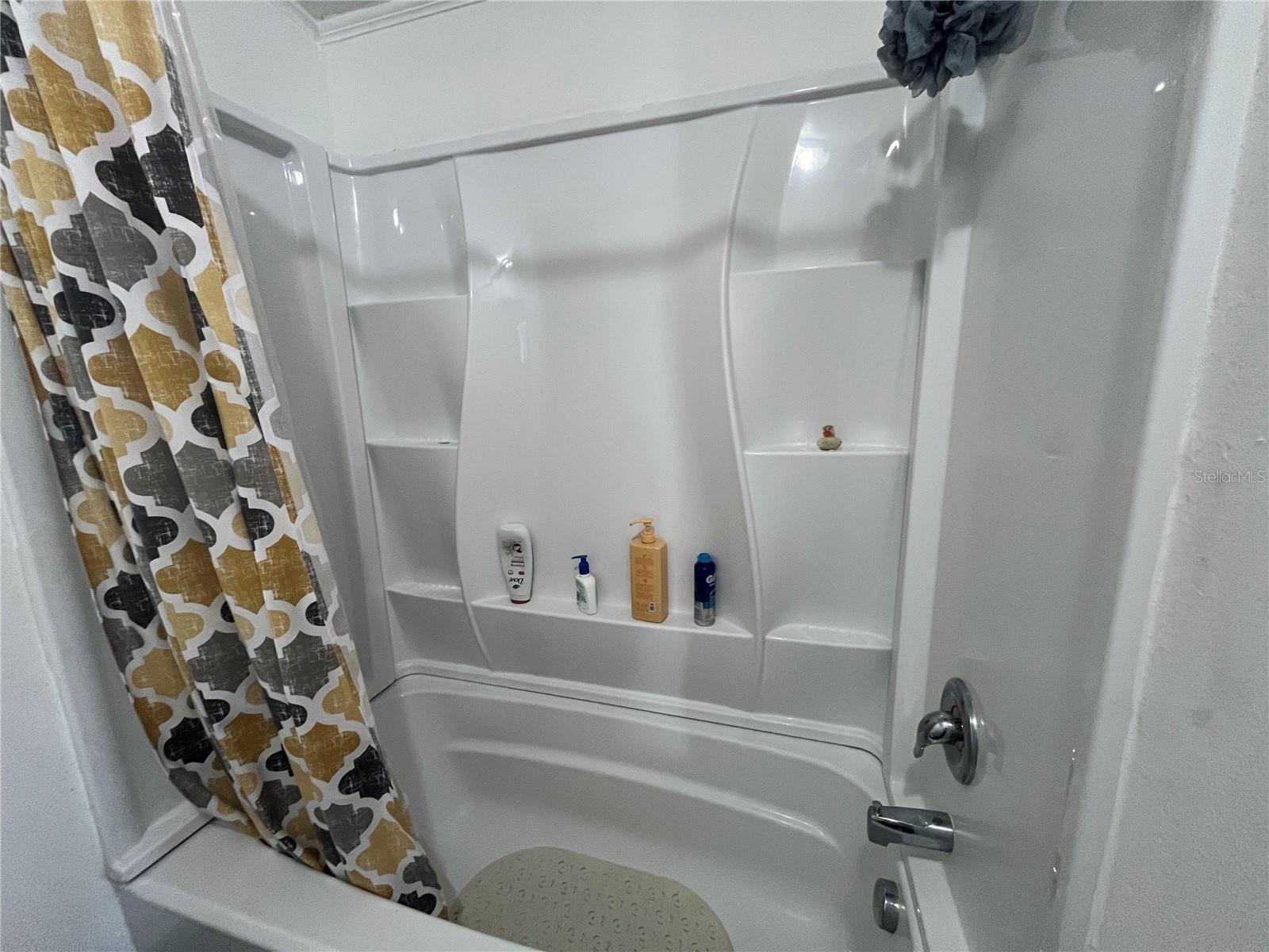 LAKE HAVEN ACRES - Residential