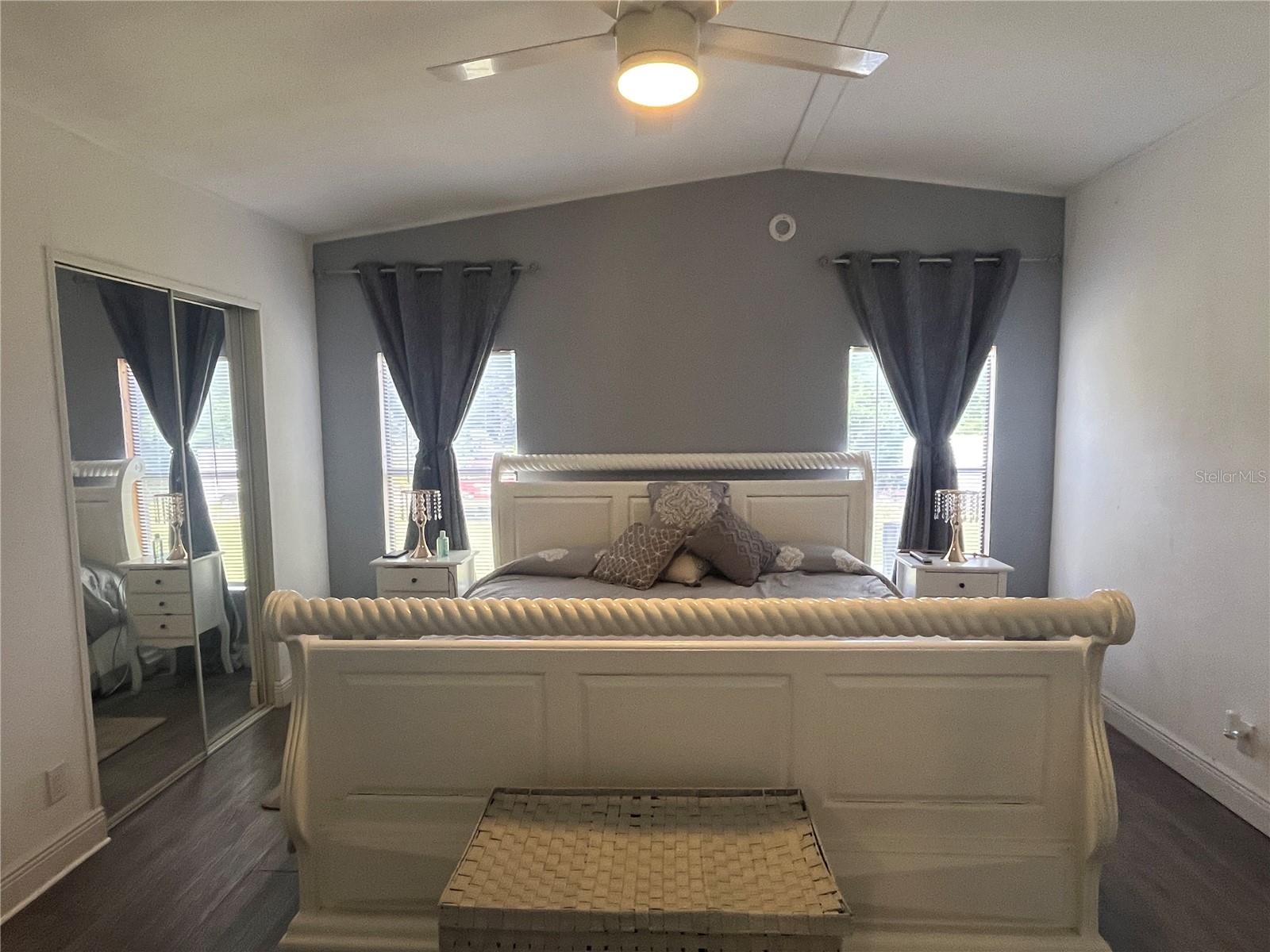 LAKE HAVEN ACRES - Residential