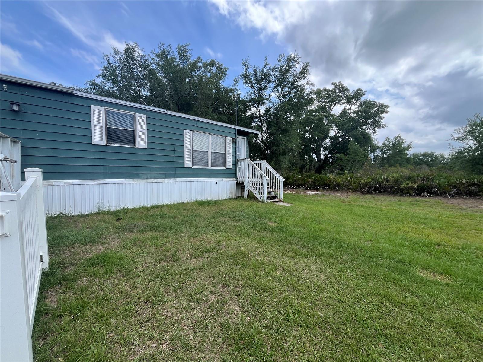 LAKE HAVEN ACRES - Residential