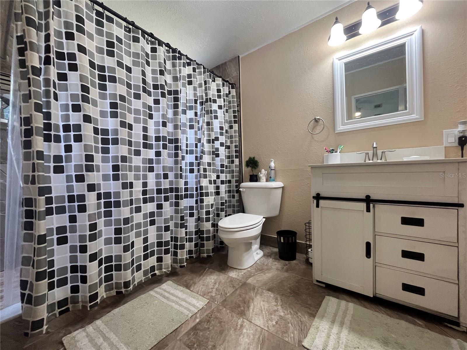 LAKE HAVEN ACRES - Residential