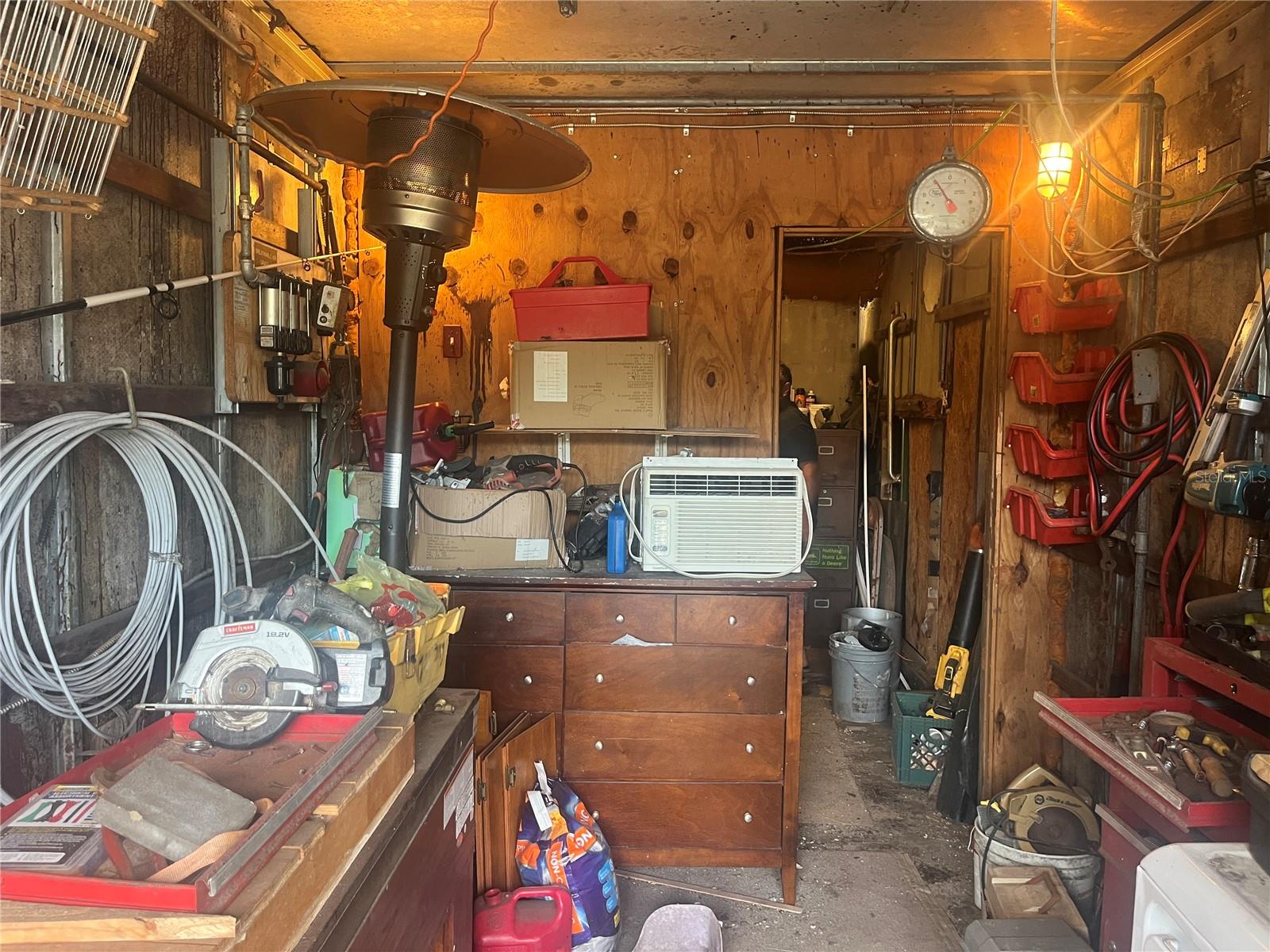 LAKE HAVEN ACRES - Residential