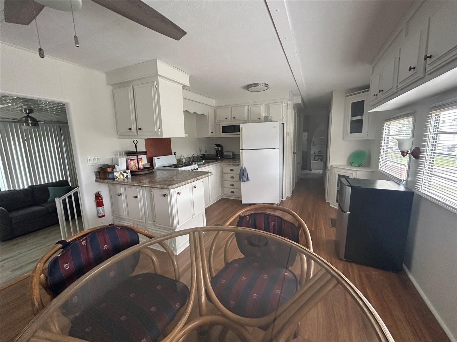 SADDLEBAG LAKE - Residential