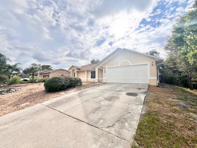 DELTONA LAKES UNIT 67 - Residential Lease