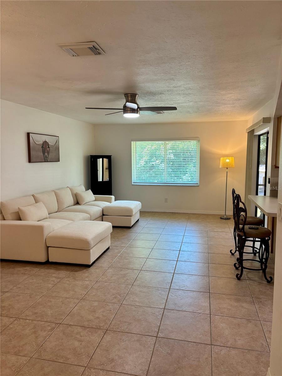 SOUTH VENICE - Residential