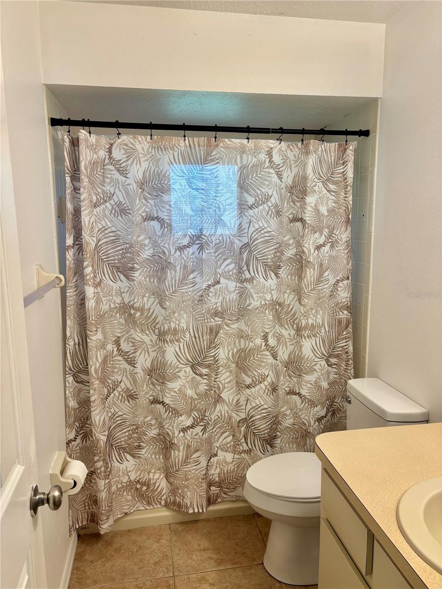 SOUTH VENICE - Residential