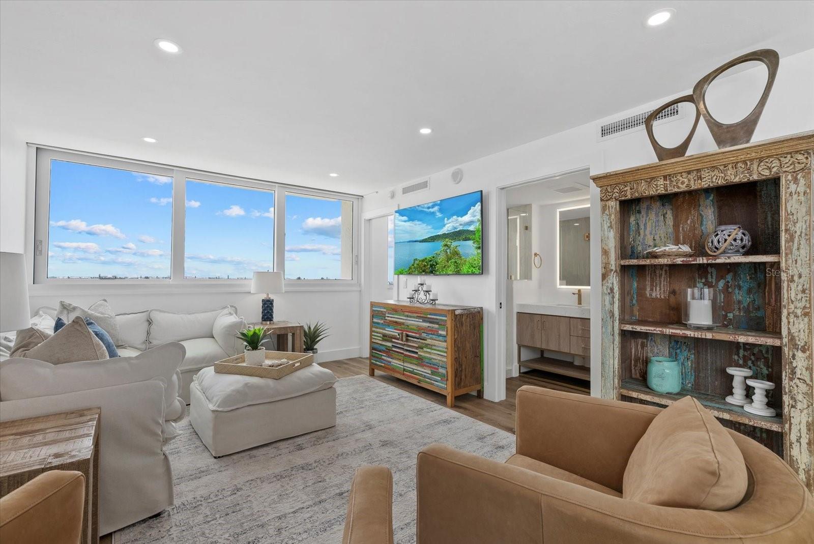 SIESTA TOWERS - Residential