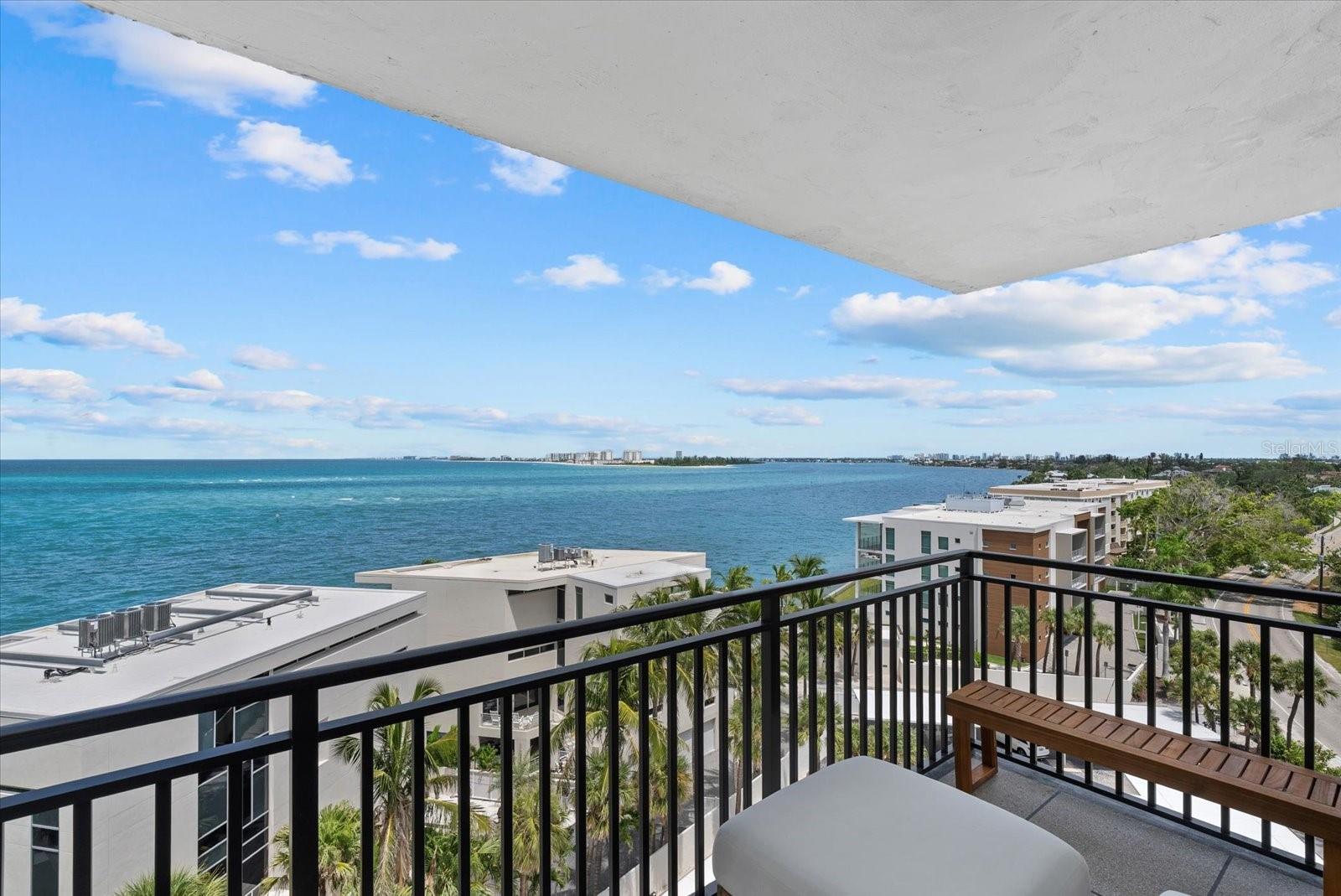4822 OCEAN BOULEVARD 8C