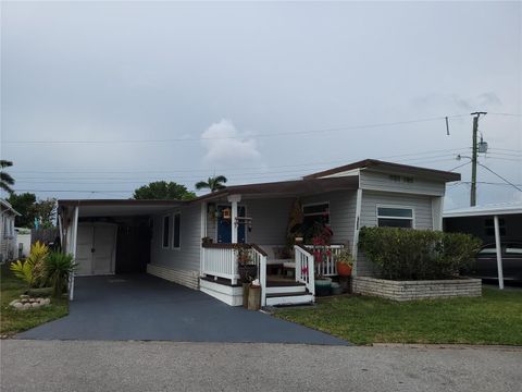 Photo of 403 52nd Avenue Plaza W, Bradenton, FL 34207 (MLS # A4691451)