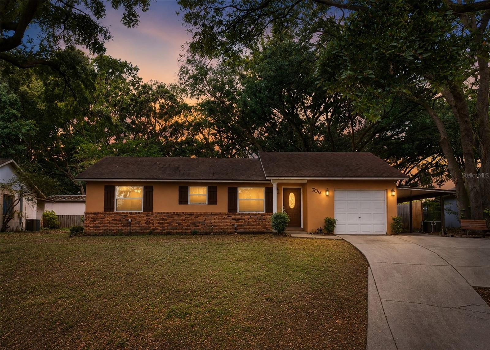 LAKEVIEW VILLAGE - Residential